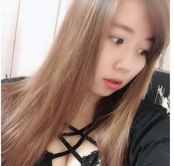 TWZP_1195_可愛性感照被同學流出