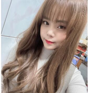 TWZP_1533_擁有低沉嗓音的34D大奶學生妹_拍自慰影片求幹