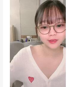 新人！校花女神~极品美臀~【小笨蛋】扣到流白浆~狂撸~！~~~！电动马达臀，小穴超级粉~！超清纯！