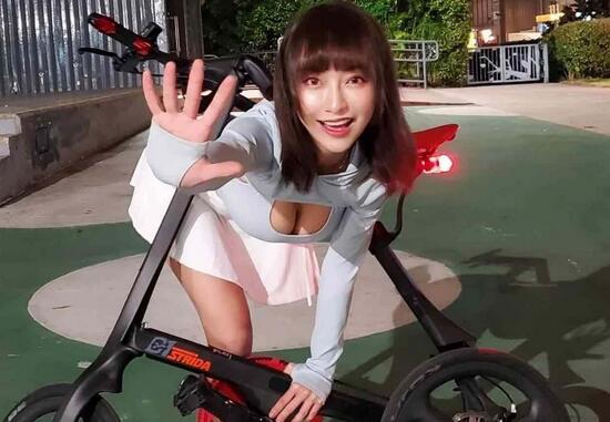 香港偶像网红少女【Suet E】OF独立付费套图