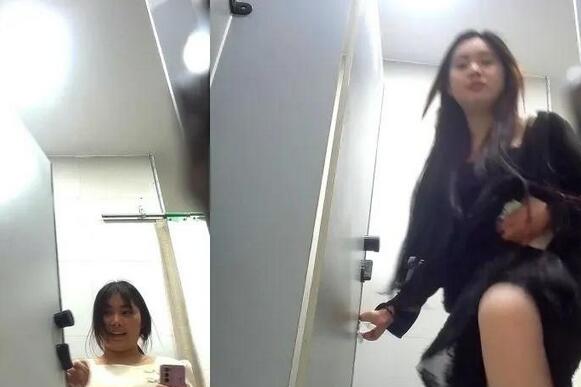 六月新流出高校拍❤️学妹尿尿黑丝镂空长裙美女
