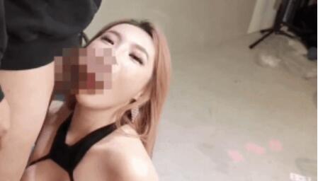 【推特 kitty】口活高手 肥臀巨乳 观赏口