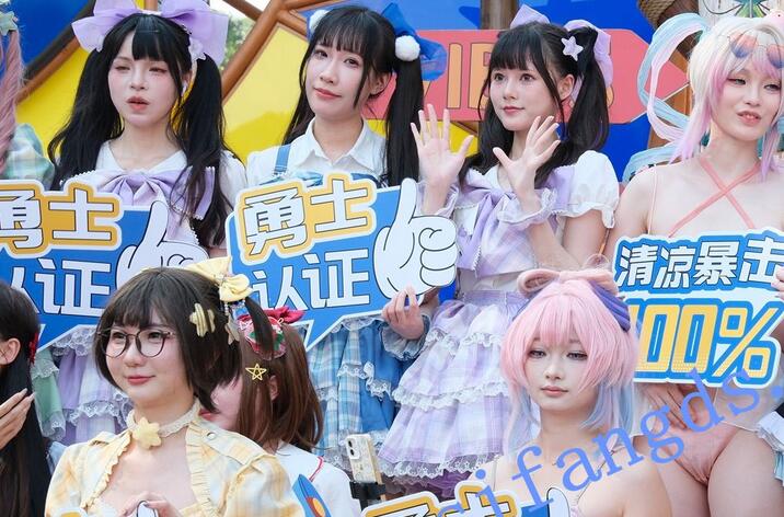 ❤️【长隆水世界】2025年 角色扮演cos二次元走光露点(2)