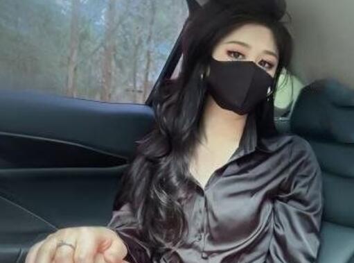 萌崽儿-高冷女上司嫩穴诱惑野外车震 【反差女上司】