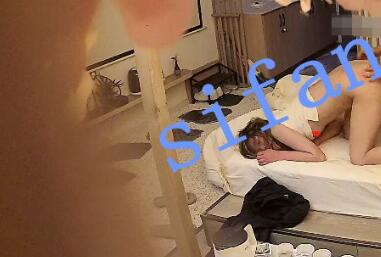 Hotel监控系列❤❤白色内衣的诱惑，摸屌行动