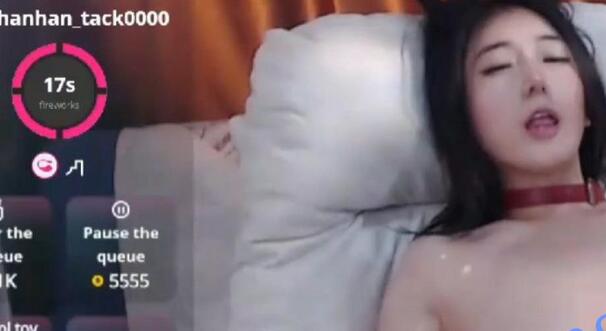 ❤️ST-921【绝顶巨乳美女 疯狂潮喷】Rika全裸精油喷水门票秀