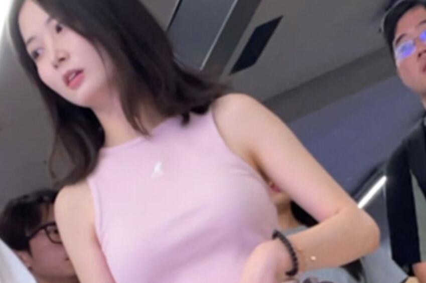 ⭐⭐⭐【KKCD㊙️】3311-3312-CD极品亚比美女大腿纹身相当骚
