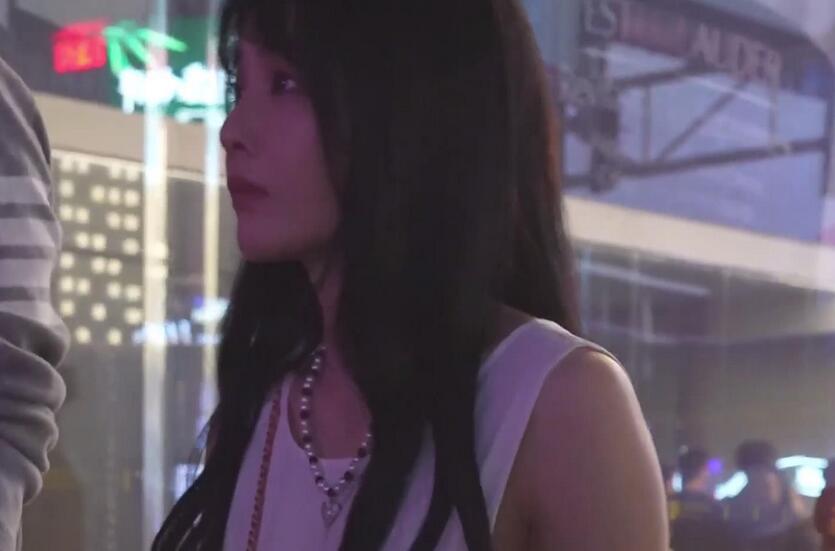 (BC-AA-492)通透白裙美女似乎没穿内衣..透心凉CD微透白内