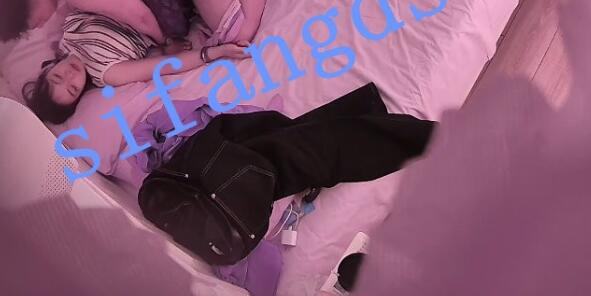 ❤纹身型男爆大奶学妹❤续集❤【1.35G】