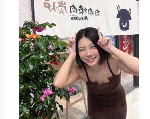 天津极品少妇❤️童杏丽❤️不雅视频泄露 性感女神露脸口 灵活的小舌头来回打转 上位骑乘
