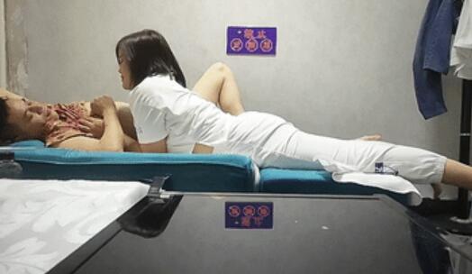 ✨探访按摩店✨城中村养生馆，老板娘拍摄与按摩客人之间的啪啪啪！