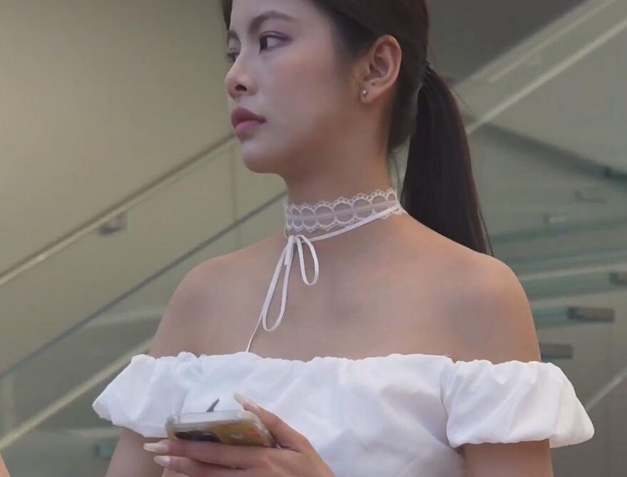 (BC-AA-509)手机店CD白色抹胸裙美女..窄内紧裹肉臀前后CD