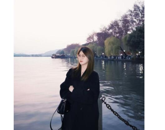 浙江00后学生妹❤️李丹❤️夺魄翘臀被男友 不雅视频被渣男分手后曝光！