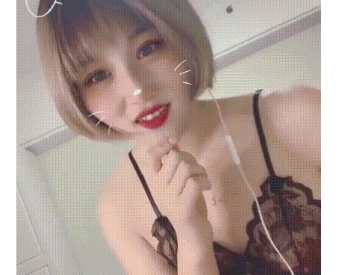 全网疯求的上海丽丽事件！19岁情侣吵架后，男生把私密视频发朋友圈！女朋友后续报复更狠。