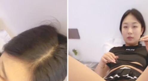 露脸约炮很骚的少妇❤️背着老公出来偷情很刺激