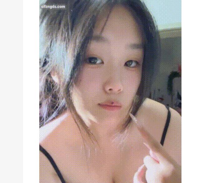 ⚫️最新抖音泄密，童颜巨乳反差少女【椰椰蛋卷】定制福利，裸舞坐地插
