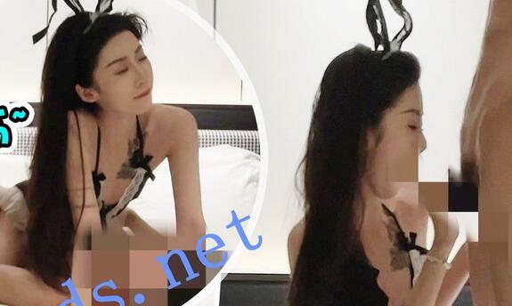 曹长卿8-今天约了个神似某个网红的小妹气质优雅兔女郎