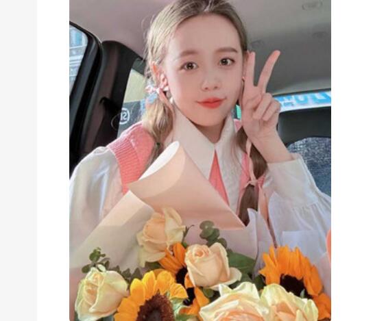 天津可爱女大学生❤️李秋❤️不雅视频泄漏！戴肛塞被男友后入爆操 露脸骑坐肉棒前后猛摇 校园女神秒变反差母狗！