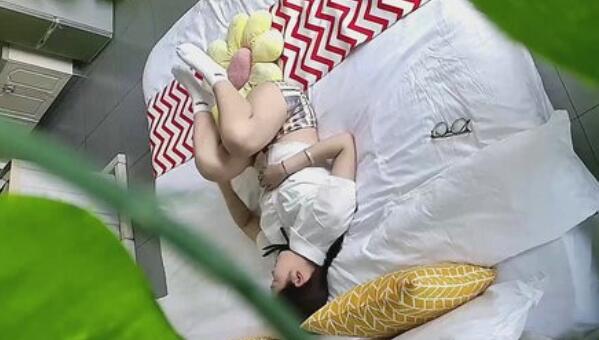 ❤️偷情男女各种互舔逼各种体位爱爱【0.48G】