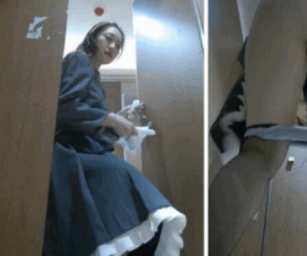 KTV几位高颜值美女❤️各种极品美鲍一一展示