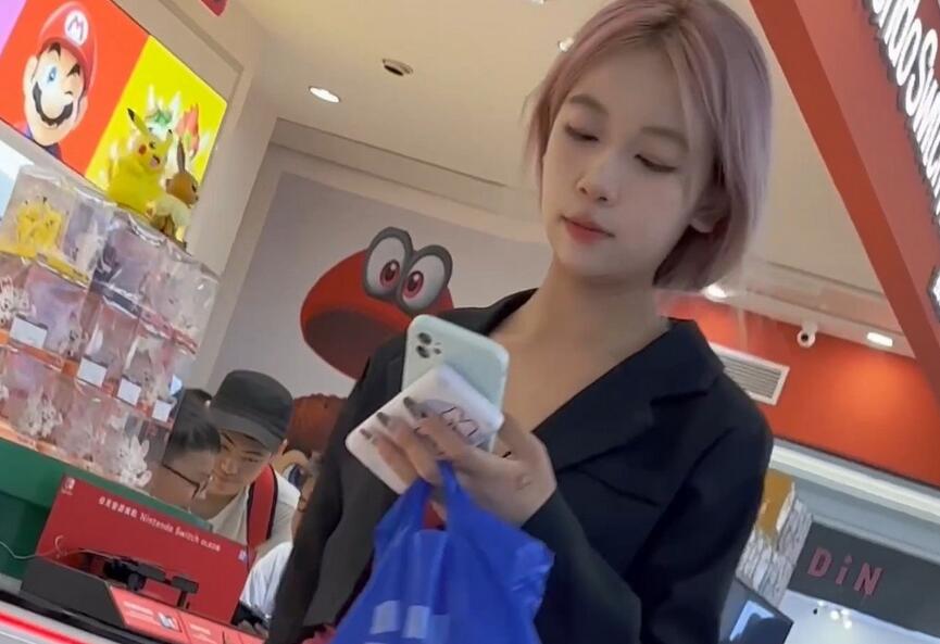 【KFC】包臀裙学生妹着急回家·黑色内内前后CD