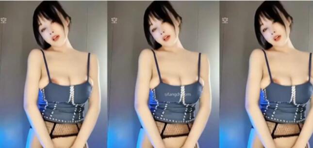 ❤️精品推荐❤️【半糖】美女主播『舞6柒』稀缺露脸漏三点定制情趣骚舞甩大奶表情超诱惑5V